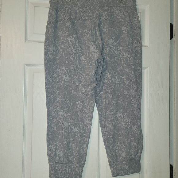 Lululemon Ready to Rulu Jogger Crop Pants Size 10 Grey Spritz Jacquard - Picture 2 of 11